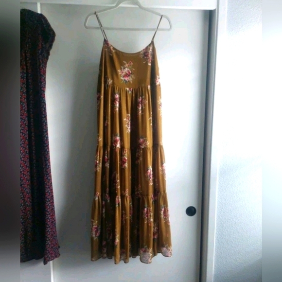 MADEWELL CAMI TIER MIDI DRESS IN METALLIC CLASSIC CORSAGE 12 - Picture 5 of 5